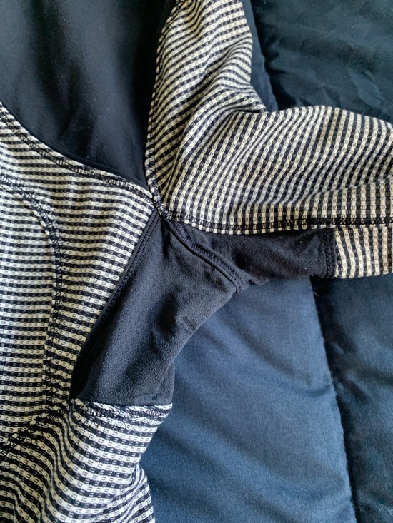 Lululemon Forme Jacket Size 6 - Picture 9 of 13